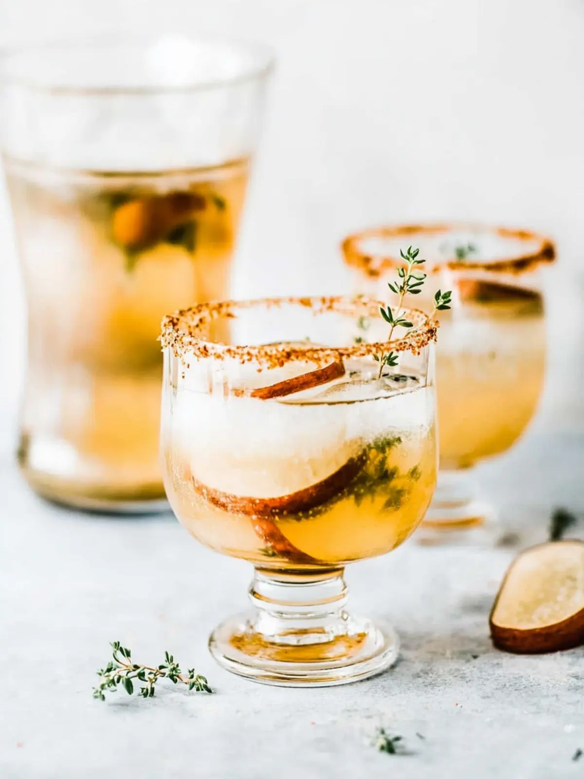 Honig geröstete Birne Sprudelcocktail für Feste 5 Honig geröstete Birne Sprudelcocktail