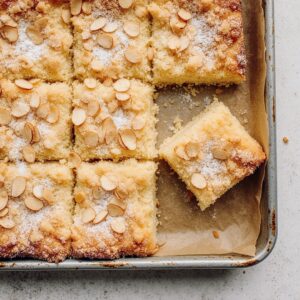 Streuselkuchen mit Pudding vom Blech – Einfach & Lecker! 2 Streuselkuchen mit Pudding vom Blech – Einfach & Lecker!