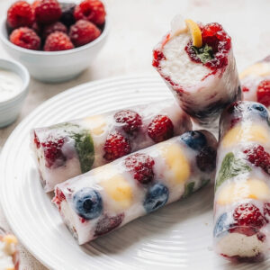 Sweet Summer Rolls mit Kokosreis: Erfrischender Genuss für alle 2 Sweet Summer Rolls mit Kokosreis: Erfrischender Genuss für alle