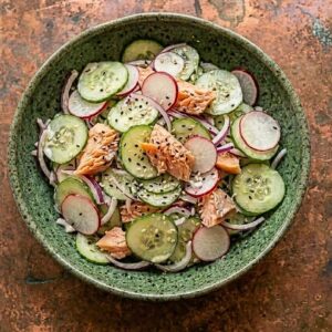 Sushi Salat mit Stremellachs in 10 Minuten – Gesund & Lecker! 2 Sushi Salat mit Stremellachs in 10 Minuten – Gesund & Lecker!